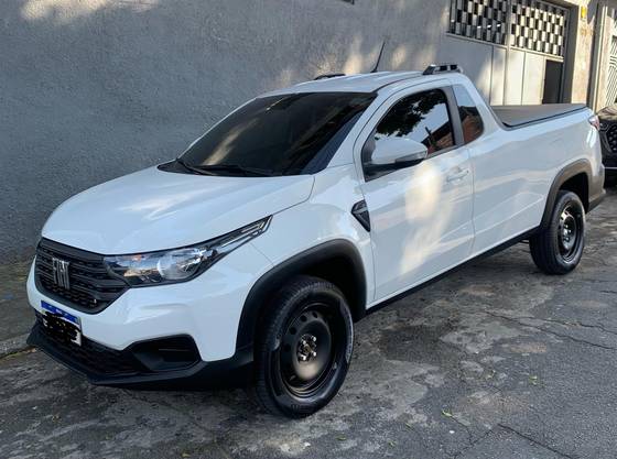 FIAT STRADA 1.3 FIREFLY FLEX FREEDOM CS MANUAL FIAT STRADA 1.3 FIREFLY FLEX FREEDOM CS MANUAL